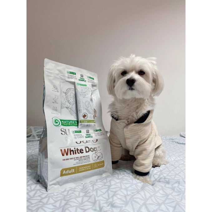 Hrană Premium Bichon Sensibil cu Miel pentru Blană Albă Impecabilă